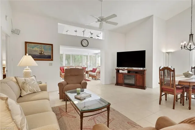 $659,900 | 841 Kings Way, Naples, FL 34104