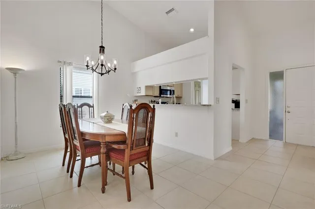 $659,900 | 841 Kings Way, Naples, FL 34104