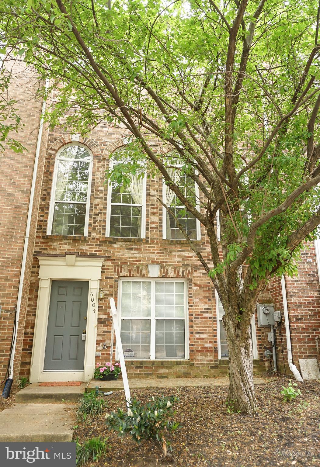 6004 Lincolnia Road Alexandria, VA 22312 - Photo 1 of 17 Exterior (Front)