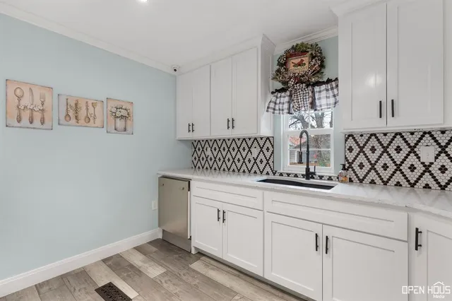 $575,000 | 405 West Gilbert Street, Henrietta, TX 76365