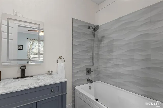 $575,000 | 405 West Gilbert Street, Henrietta, TX 76365