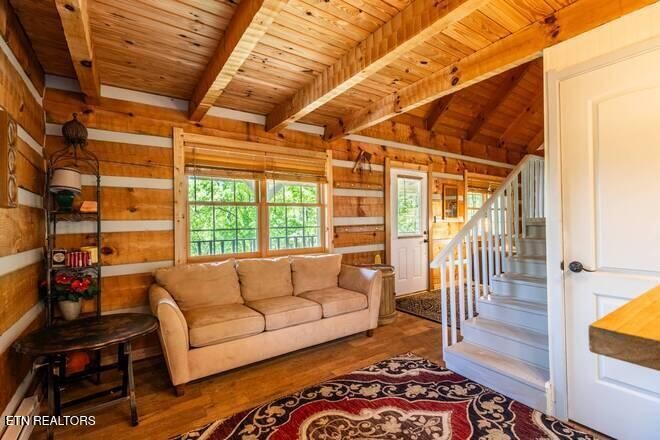 1428 Goodwater Road Bybee, TN 37713 - Photo 5 of 43 a living room with furniture and a window