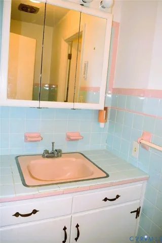 $148,000 | 614 Walker Street, Chase City, VA 23924