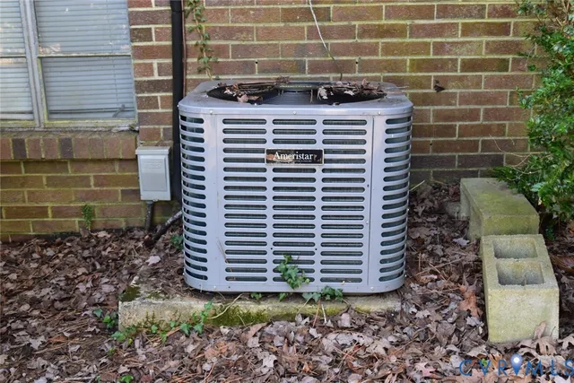 $148,000 | 614 Walker Street, Chase City, VA 23924