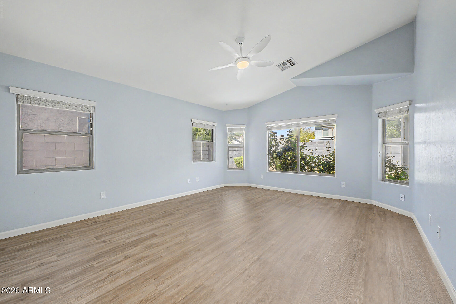 3546 East Fairview Street Gilbert, AZ 85295 - Photo 10 of 27 Master Bedroom1