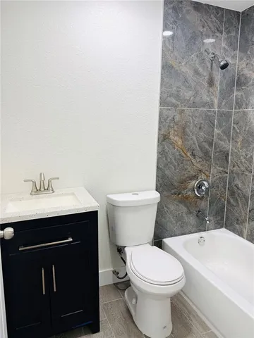 $310,000 | 3319 12th St Court East, Bradenton, FL 34208