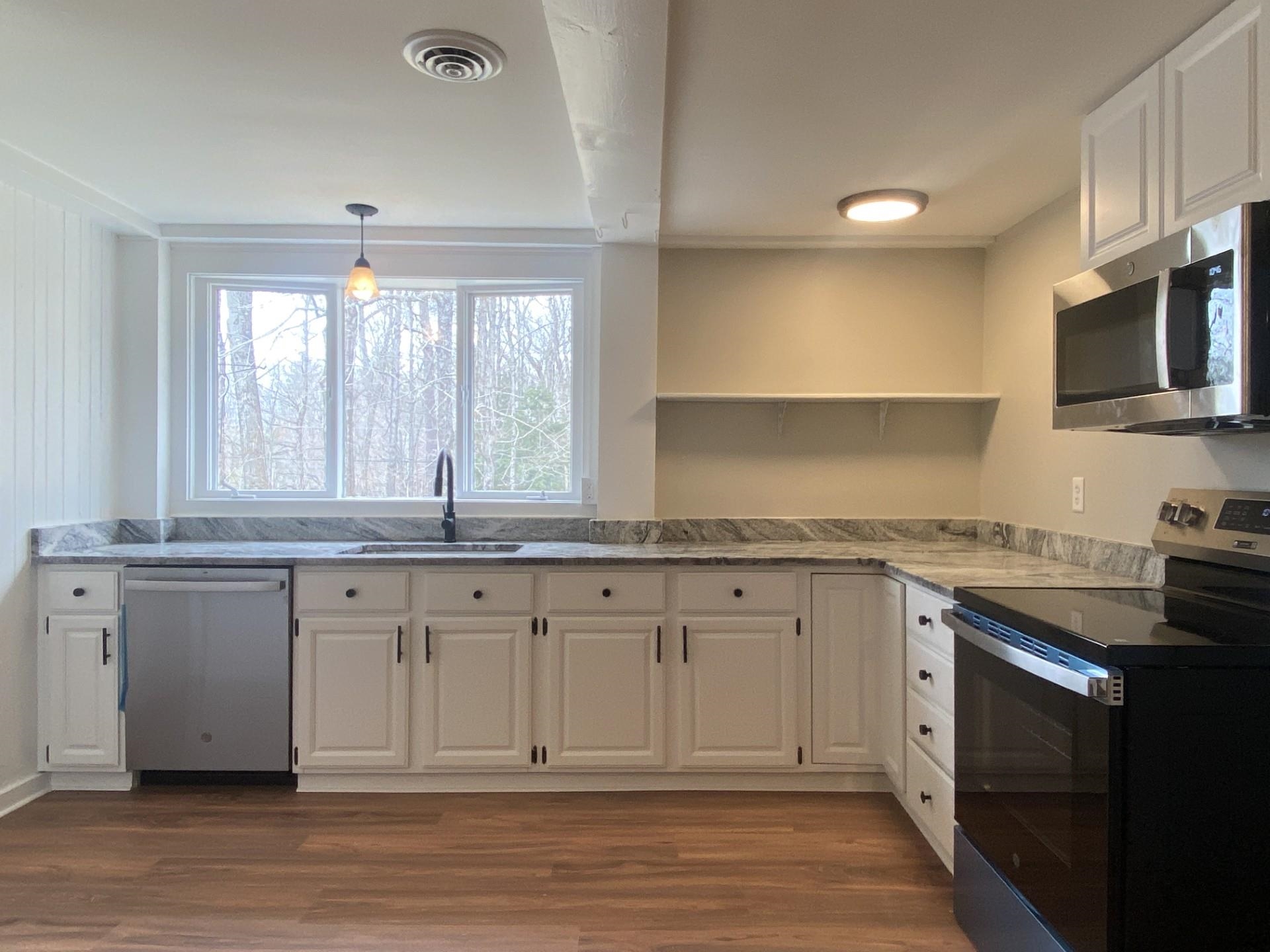 157 Perry Road Rindge, NH 03461 - Photo 3 of 12