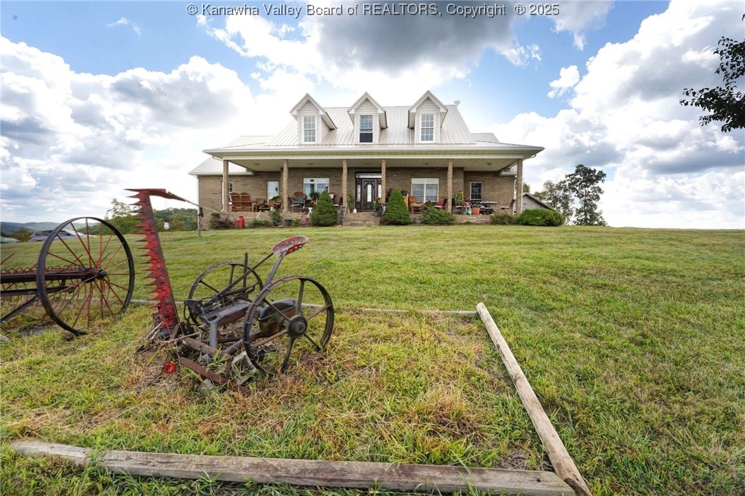 204 Jarvis Ridge Griffithsville, WV 25521 - Photo 1 of 44 Gallery Image 1
