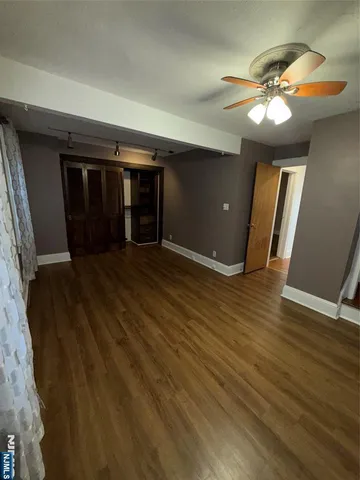 $4,000 | 137 North 17th Street, Bloomfield, NJ 07003