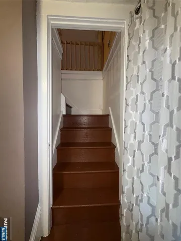 $4,000 | 137 North 17th Street, Bloomfield, NJ 07003