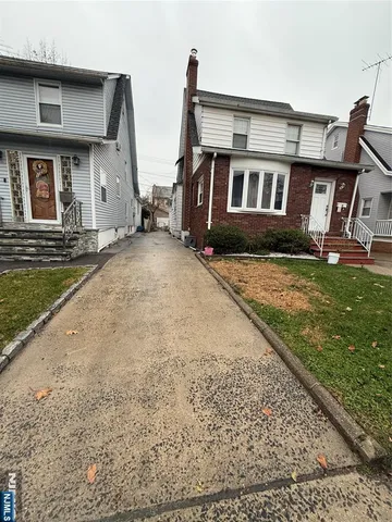 $4,000 | 137 North 17th Street, Bloomfield, NJ 07003