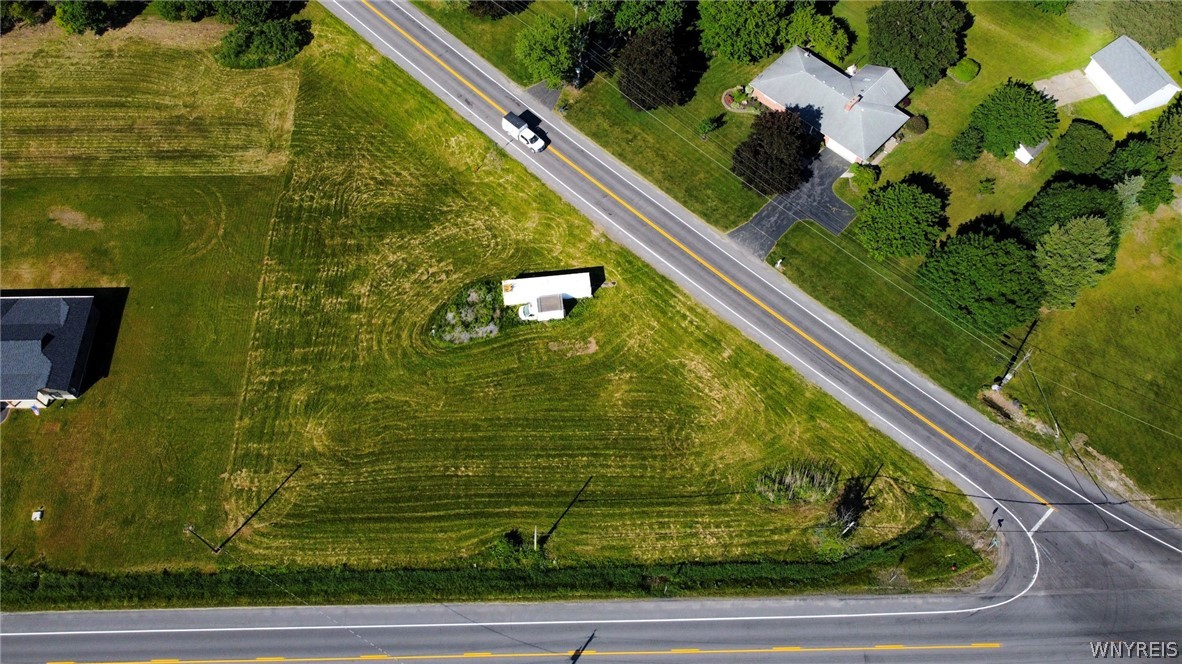 5603 Stone Road Lockport, NY 14094 - Photo 1 of 5