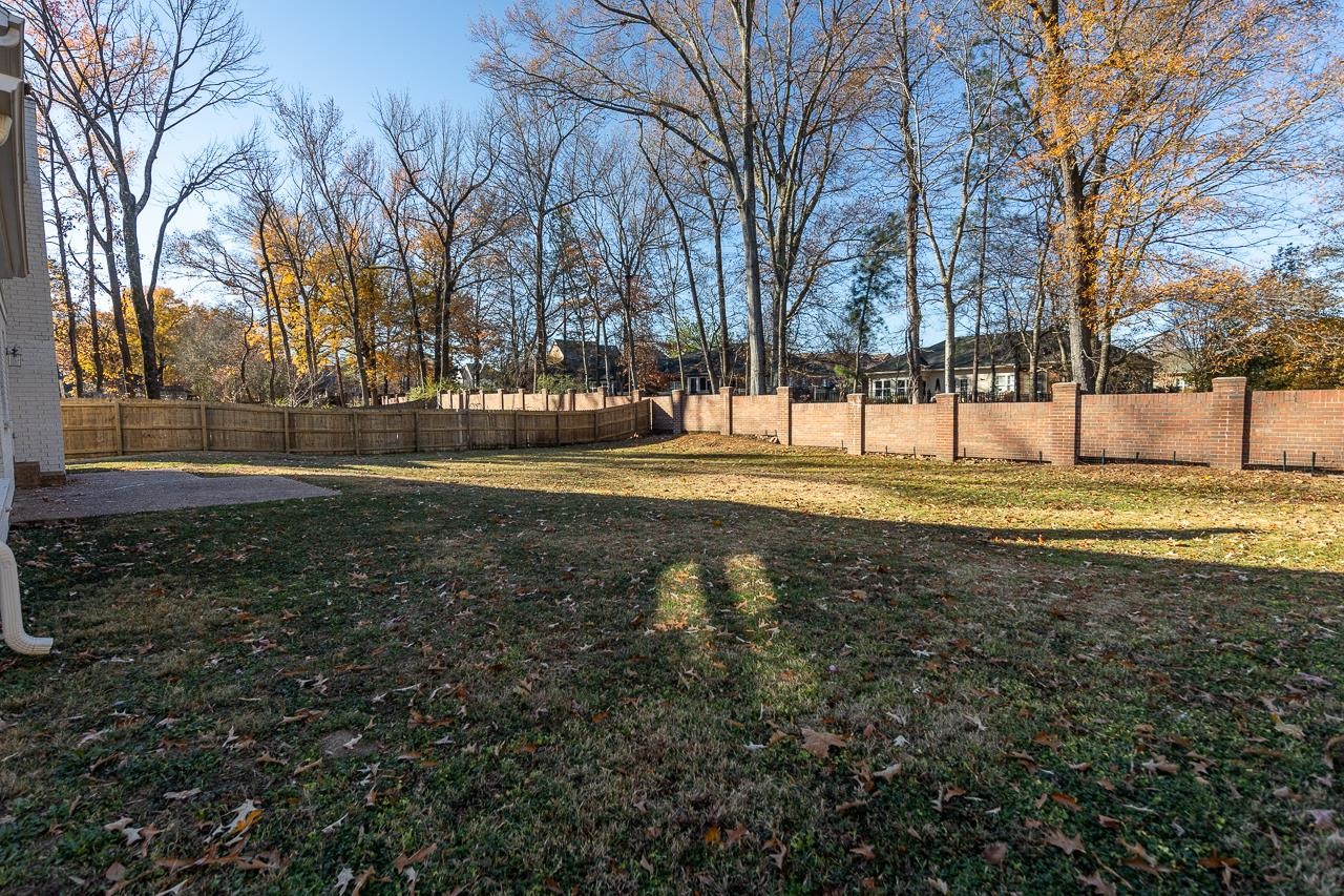 1619 Brierbrook Road Germantown, TN 38138 - Photo 3 of 11 Gallery Image 3