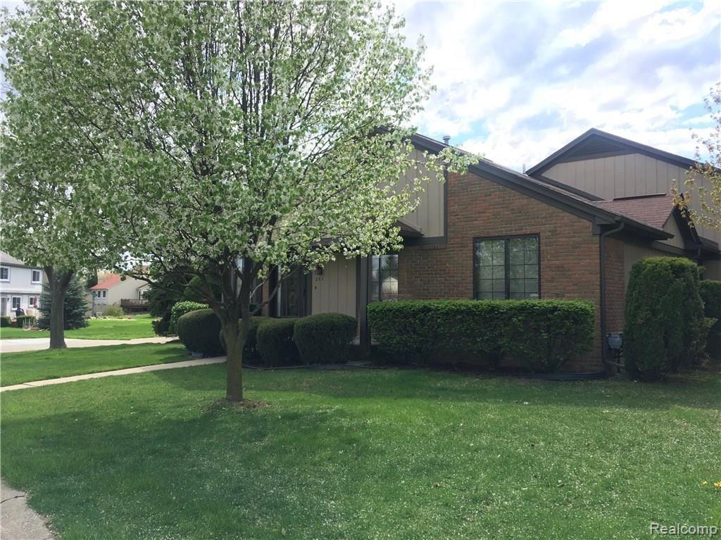232 Meadow Ln Circle Rochester Hills, MI 48307 - Photo 19 of 20
