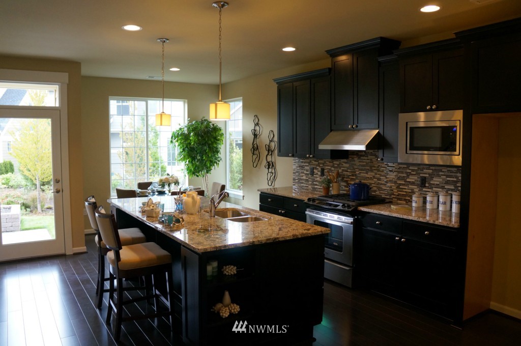 3726 218th Place Southeast Bothell, WA 98021 - Photo 3 of 16