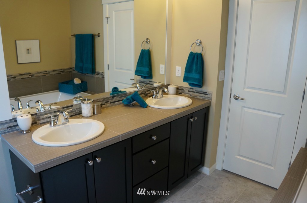3726 218th Place Southeast Bothell, WA 98021 - Photo 10 of 16