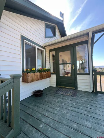 a view of an entryway of house