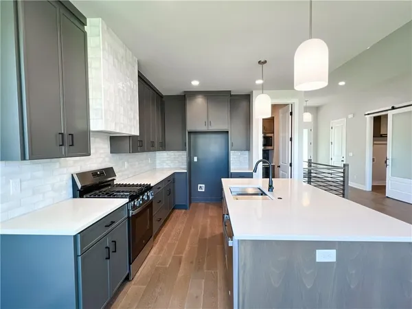 $655,000 | 2701 Northeast Wheatley Drive, Blue Springs, MO 64029