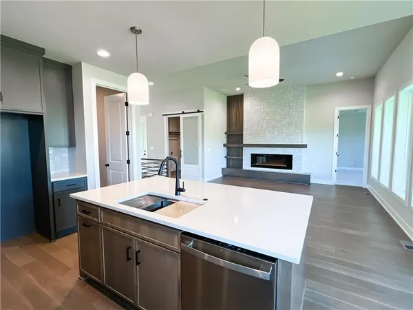 $655,000 | 2701 Northeast Wheatley Drive, Blue Springs, MO 64029