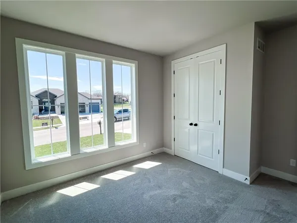$655,000 | 2701 Northeast Wheatley Drive, Blue Springs, MO 64029