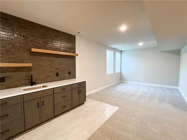 $655,000 | 2701 Northeast Wheatley Drive, Blue Springs, MO 64029