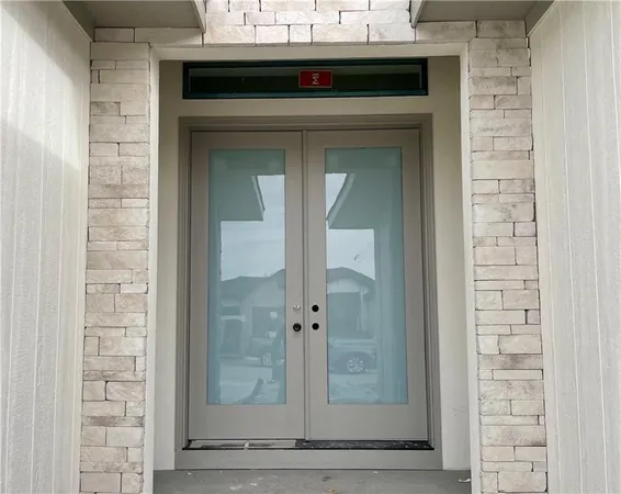 $655,000 | 2701 Northeast Wheatley Drive, Blue Springs, MO 64029
