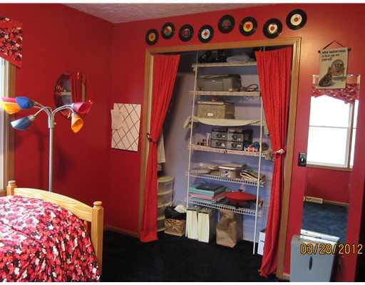 12199 Dewey Road Munith, MI 49259 - Photo 9 of 25 Photo 9