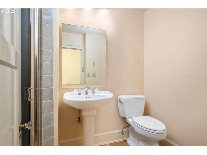 1209 Southwest 6th Avenue, Unit 303 Portland, OR 97204 - Photo 26 of 32 Bathroom