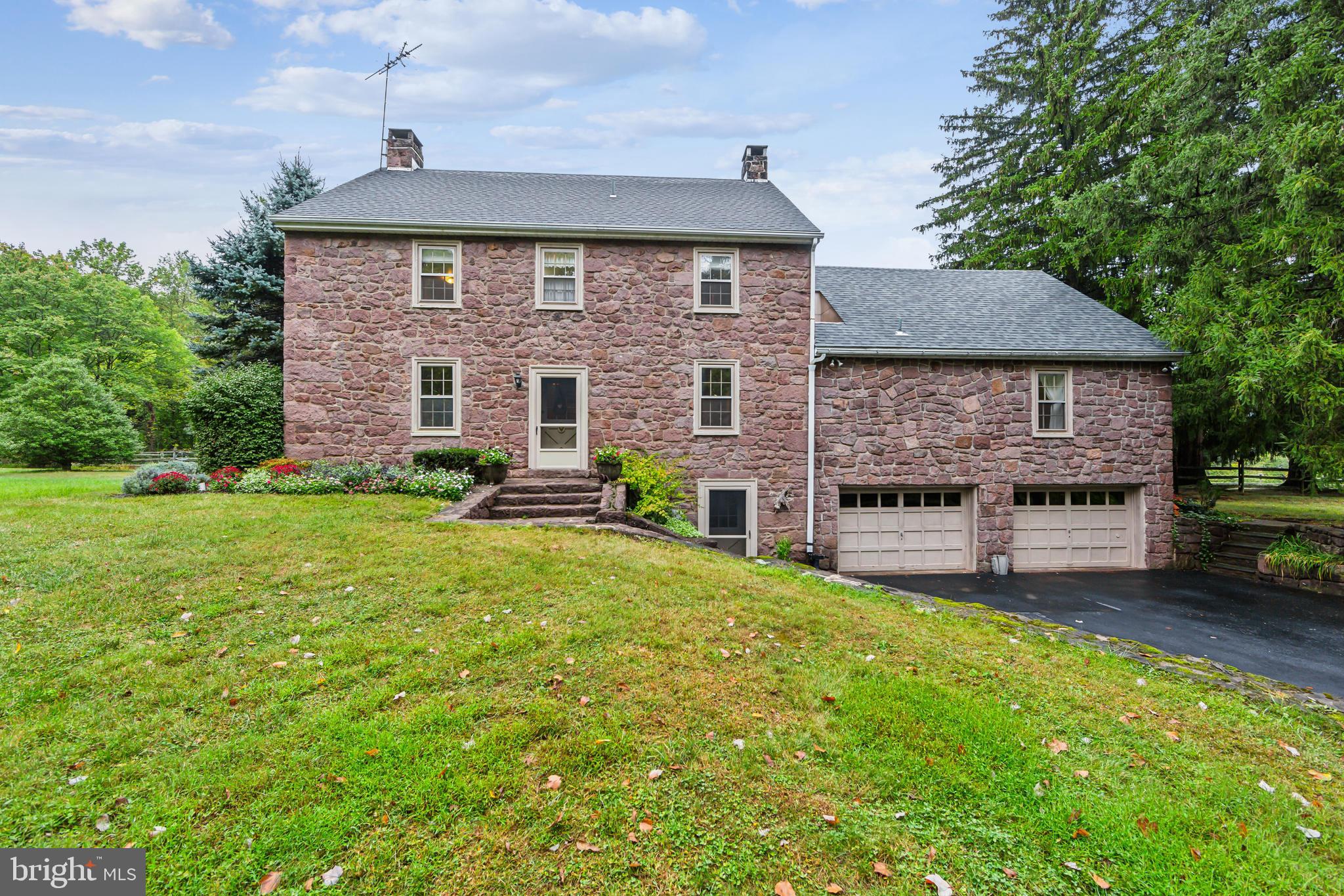 1820 Chestnut Hill Road Pottstown, PA 19465 - Photo 2 of 44 Gallery Image 2