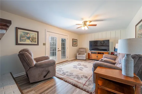 $399,900 | 1106 Scenic Drive, Greensburg, PA 15601
