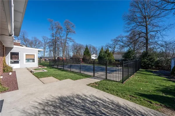 $399,900 | 1106 Scenic Drive, Greensburg, PA 15601