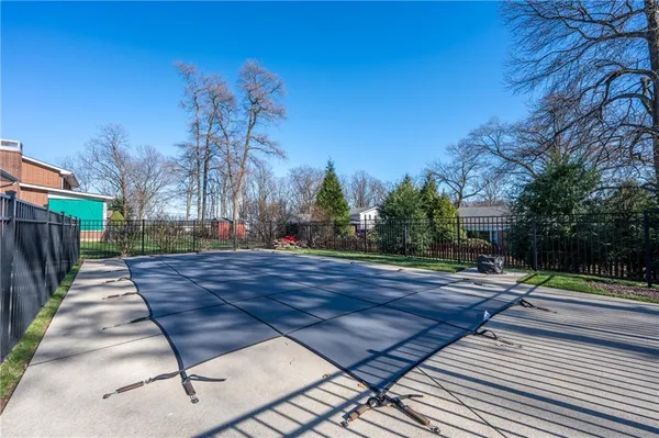 $399,900 | 1106 Scenic Drive, Greensburg, PA 15601