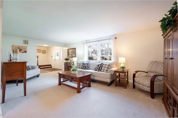 $399,900 | 1106 Scenic Drive, Greensburg, PA 15601