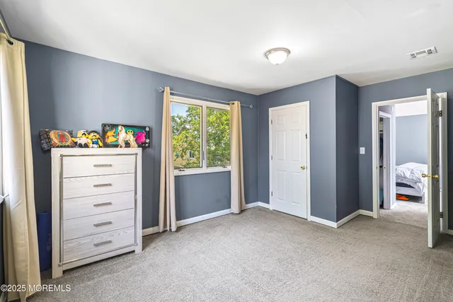 $636,000 | 76 Woodland Drive, Keyport, NJ 07735