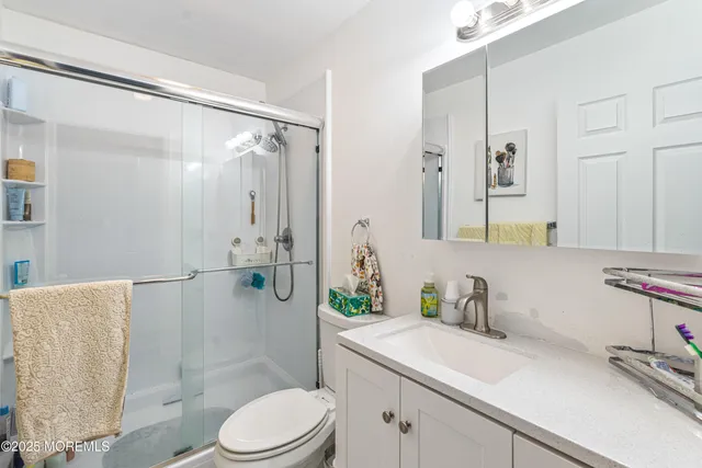 $636,000 | 76 Woodland Drive, Keyport, NJ 07735