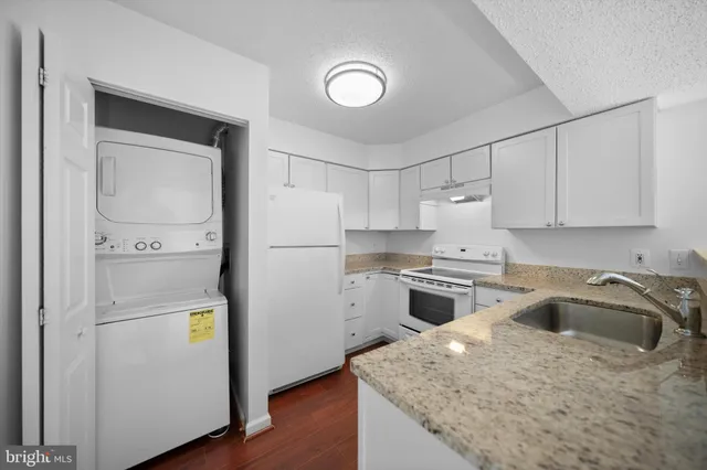 $490,000 | 7013 Birkenhead Place, Unit F, Alexandria, VA 22315