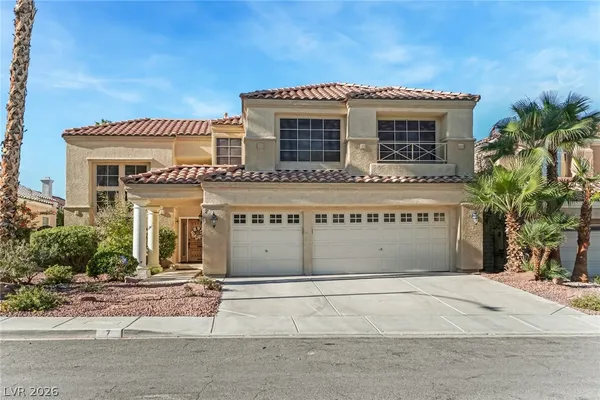 $875,000 | 7 Crown Valley Drive, Henderson, NV 89074