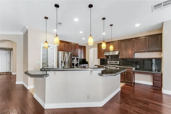 $875,000 | 7 Crown Valley Drive, Henderson, NV 89074