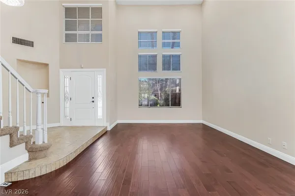 $875,000 | 7 Crown Valley Drive, Henderson, NV 89074