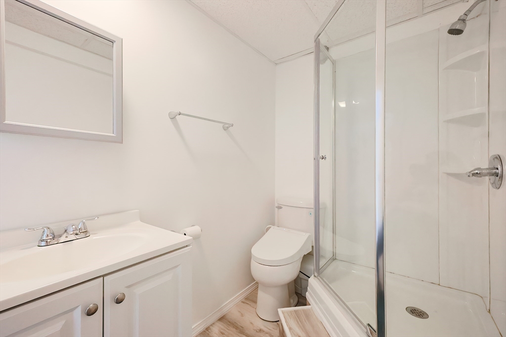 727 Waverley Road, Unit 727 North Andover, MA 01845 - Photo 17 of 20 Gallery Image 17