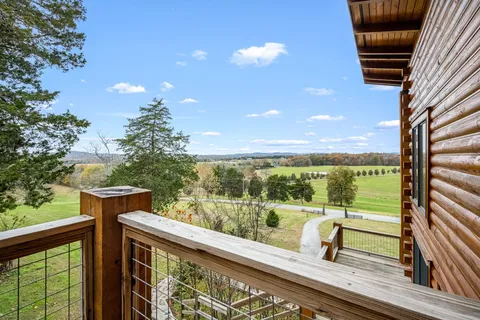 $575,000 | 4664 Highway 64 E Wartrace Tn 37183 East, Wartrace, TN 37183