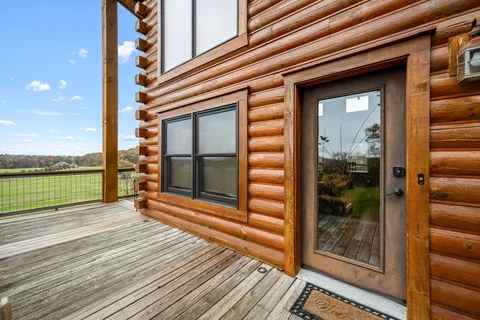 $575,000 | 4664 Highway 64 E Wartrace Tn 37183 East, Wartrace, TN 37183