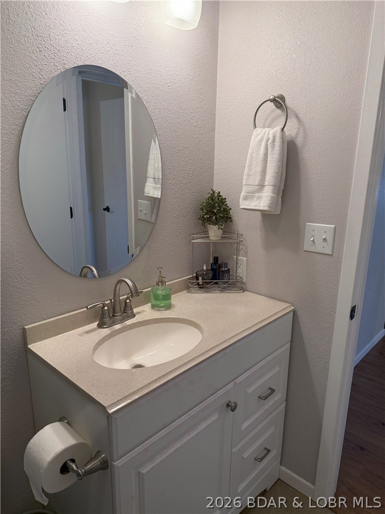 5499 3 Seasons Road, Unit F5 Osage Beach, MO 65065 - Photo 10 of 20