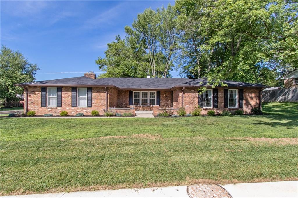 3110 Taylor Road Columbus, IN 47203 - Photo 1 of 33 Gallery Image 1