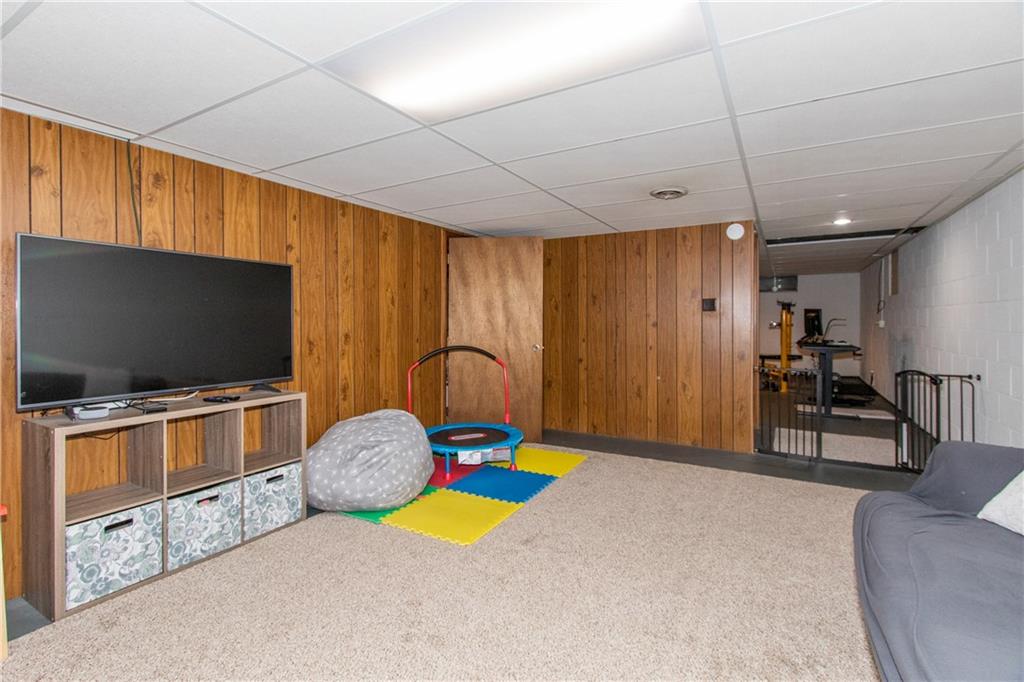 3110 Taylor Road Columbus, IN 47203 - Photo 26 of 33 Gallery Image 26