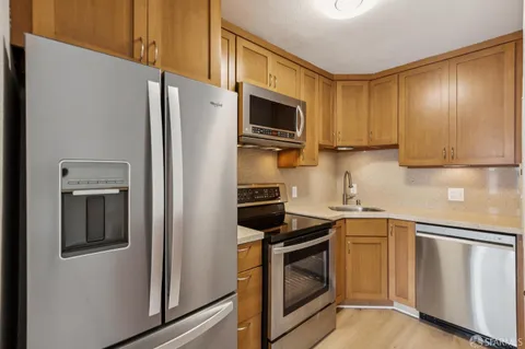 $1,095,000 | 988 Fulton Street, Unit 311, San Francisco, CA 94117