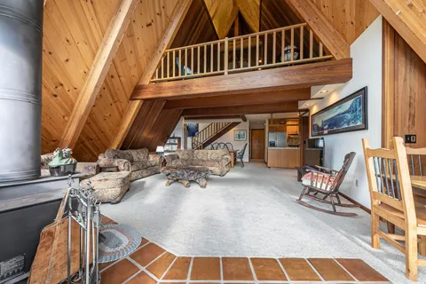 $799,000 | 10211 Thomas Drive, Truckee, CA 96161