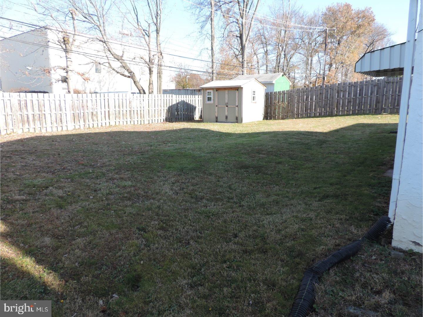 727 Edgemont Road Fairless Hills, PA 19030 - Photo 21 of 23 Back Yard