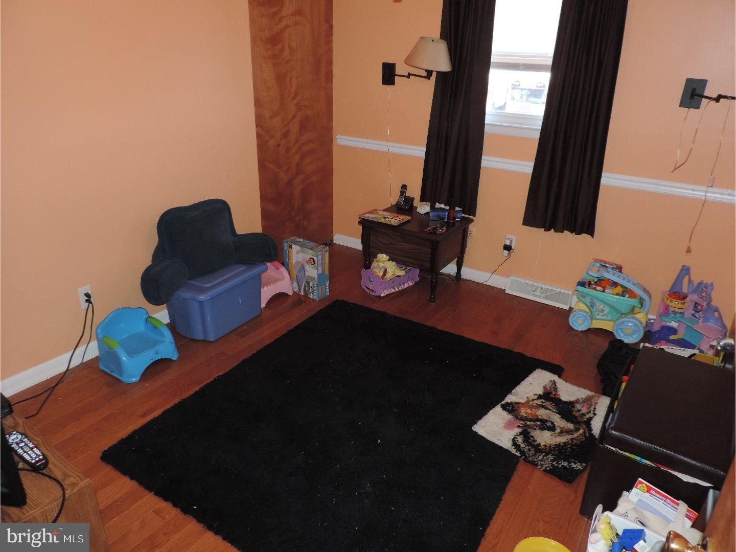 727 Edgemont Road Fairless Hills, PA 19030 - Photo 8 of 23 Bedroom 3