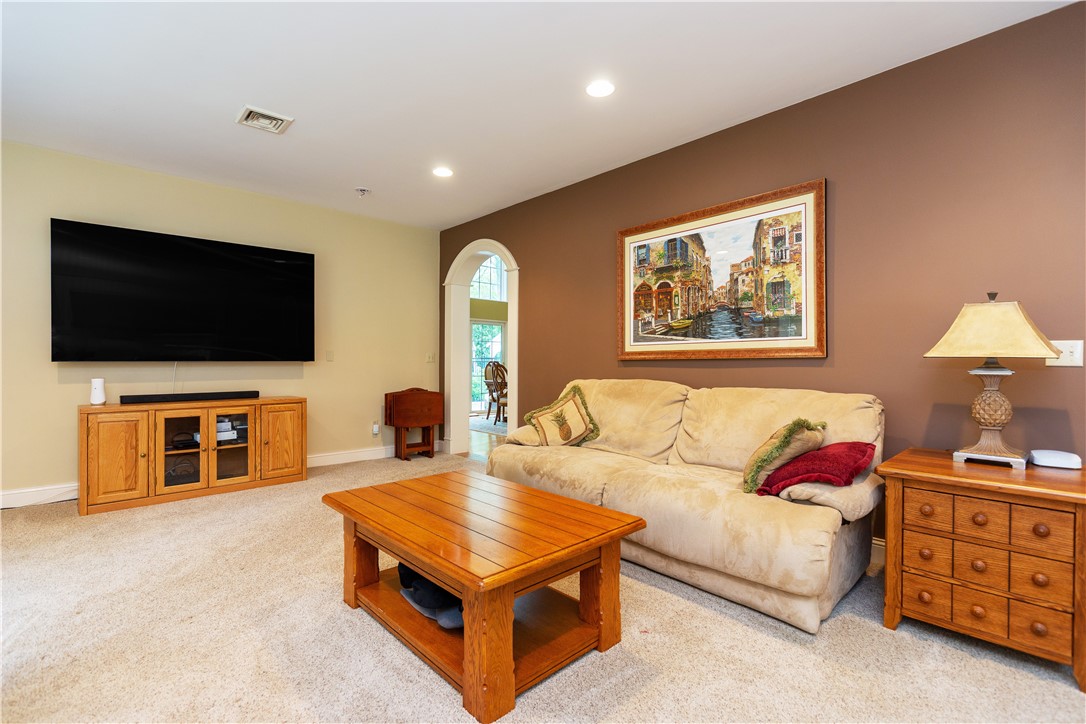 15 Justin Road East Greenwich, RI 02818 - Photo 18 of 50